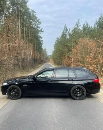 BMW Seria 5 cena 27900 przebieg: 319000, rok produkcji 2011 z Szczecin małe 497